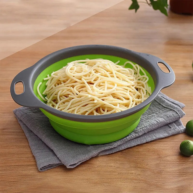 Collapsible Silicone Strainer with Handle - Space-Saving Fruit and Vegetable Drainer for Kitchen Storage