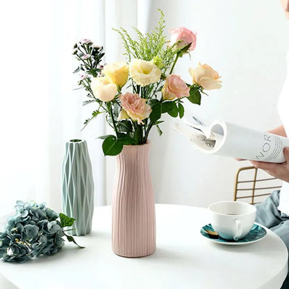 Modern Flower Plastic Vase